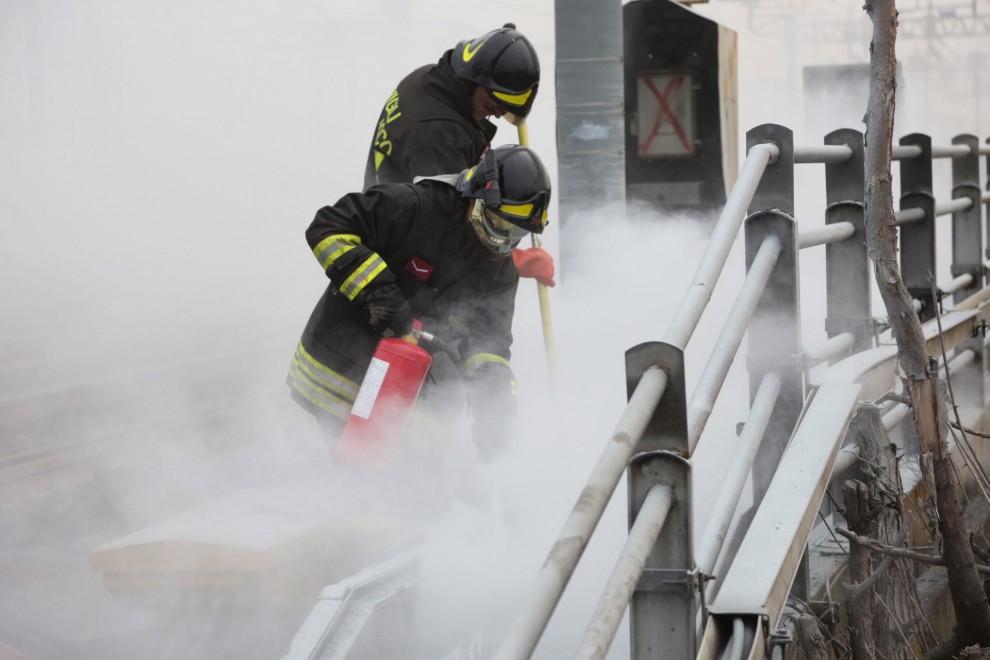 Incendio doloso in stazione a Bologna