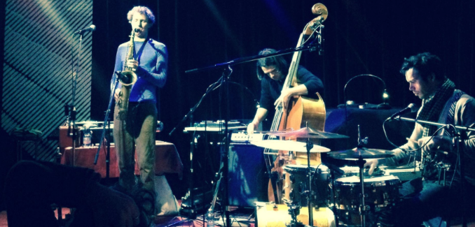 MODENA: ALLA TENDA IL TRIO HOBBY HORSE