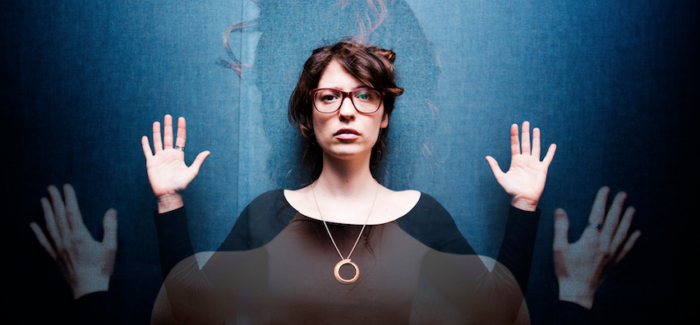 MODENA: IL 12/4 CAMILLA BATTAGLIA SOTTO “LA TENDA”