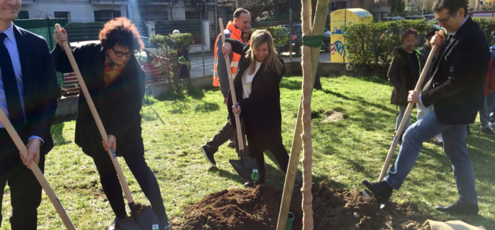 BOLOGNA: “CAMST” DONA 111 ALBERI ALLE SCUOLE