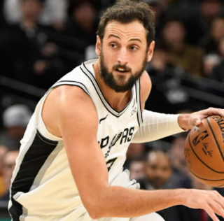 BASKET: COLPACCIO VIRTUS, ECCO BELINELLI