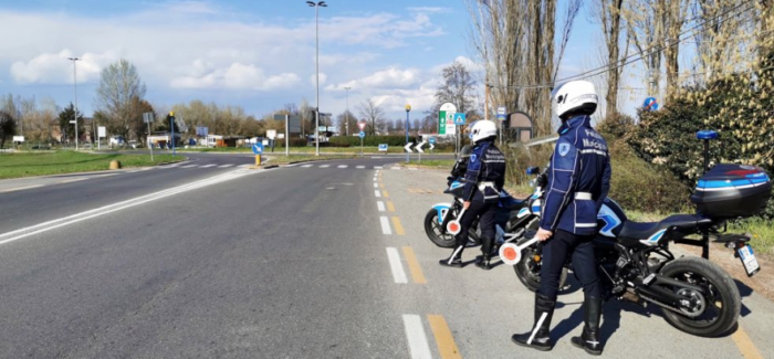 CARPI: AI 100 KM/H SU UNA VESPA “TRUCCATA”