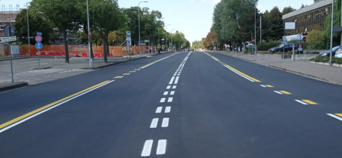 CARPI: IN VIA PERUZZI PRECEDENZA AL BUS