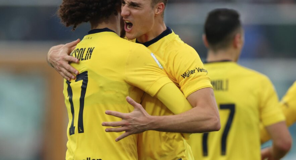 CALCIO: IL MODENA INGAGGIA IL BOMBER DE LUCA